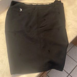 Bamboo cay flat front shorts size 38